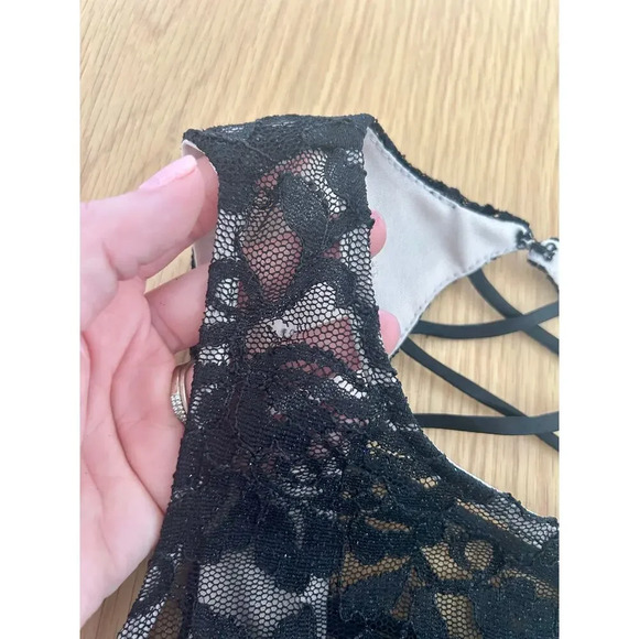 NEW Bodycon Lace Dress size 5 - Picture 9 of 10